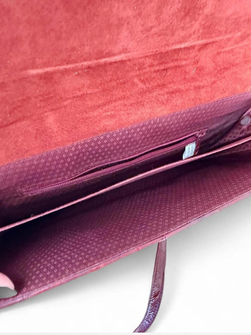 Vintage Burgundy Eel Skin Crossbody Purse / Envelope Clutch - Picture 4 of 7